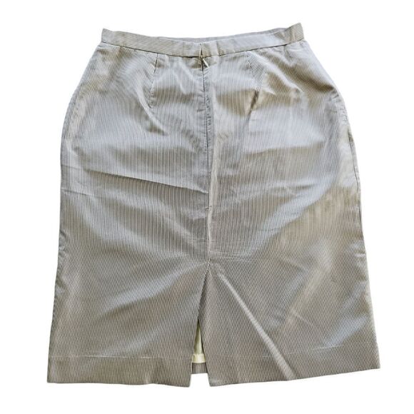 Vintage Carolina Herrera 100% Silk Pinstripe 2 Piece Power Suit Skirt Blazer 10 - Picture 6 of 15